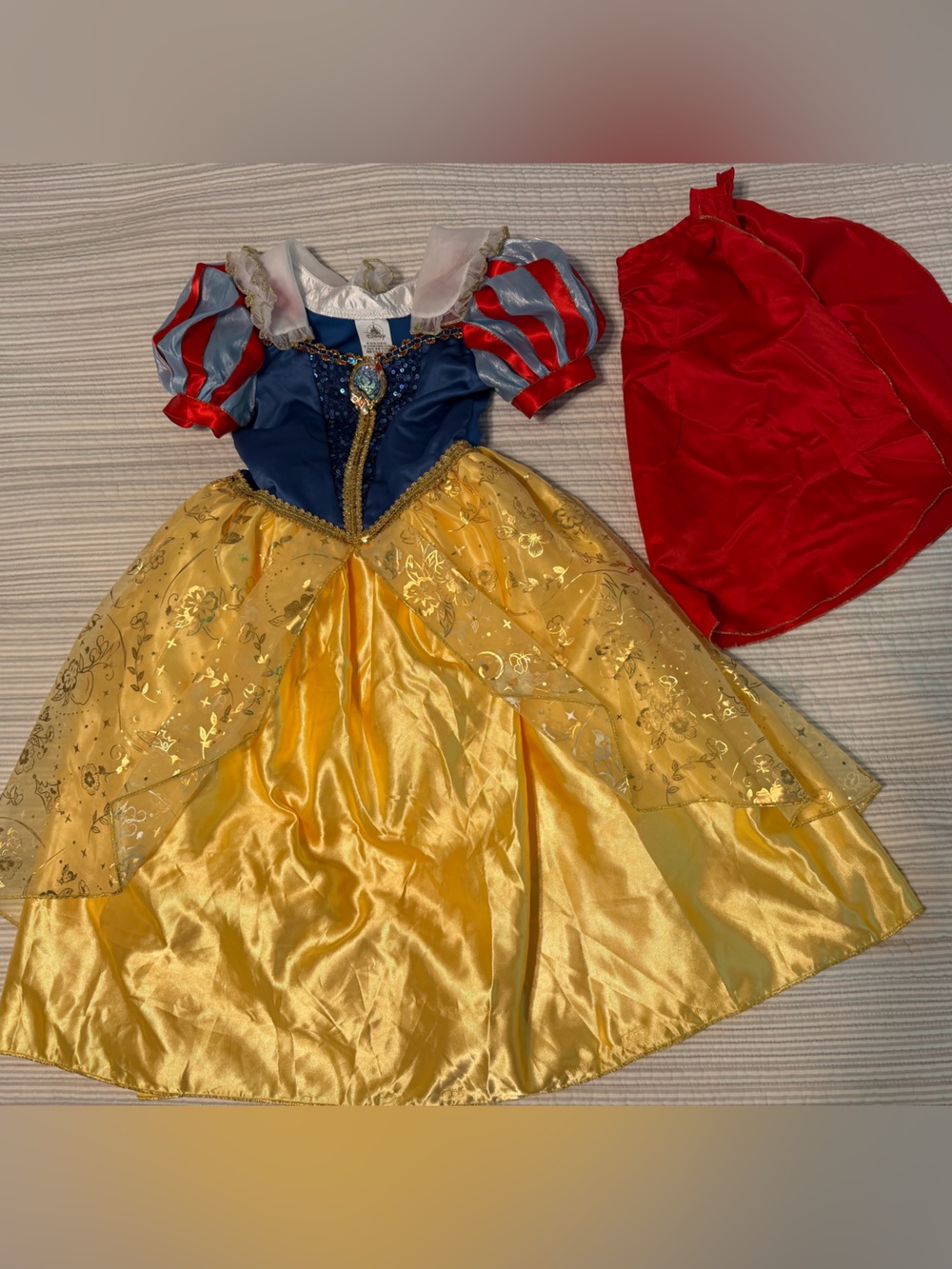 Disney Snow White Princess Dress with Red Capelet